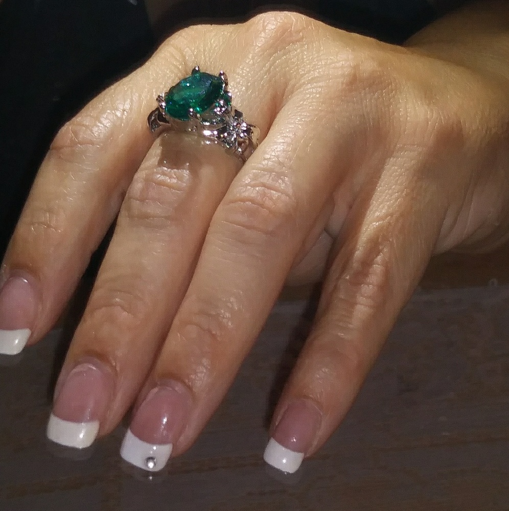 Chrysanthemum ring
